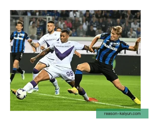 热那亚边路进攻表现稳健，逐渐成为球队进攻的重要支柱