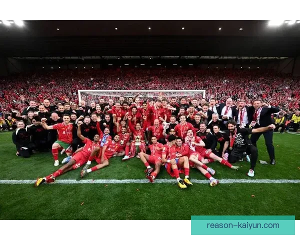 英超冠军之争进入激烈阶段，球队表现稳健值得关注