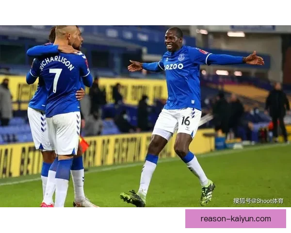 诺维奇黄绿军团本赛季状态回暖表现稳健稳健值得关注